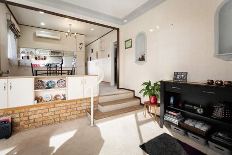 Photo of property in 16 Carisbrooke Street, Katikati, 3129