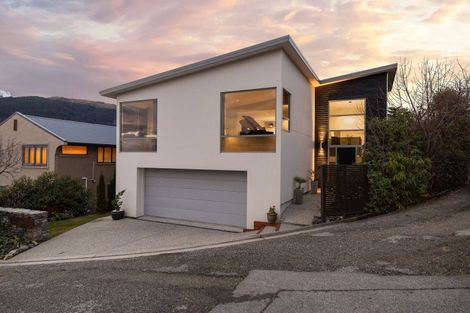 Photo of property in 538 Peninsula Road, Kelvin Heights, Queenstown, 9300