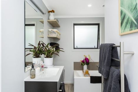 Photo of property in 53 Owhiro Avenue, Mosgiel, 9024