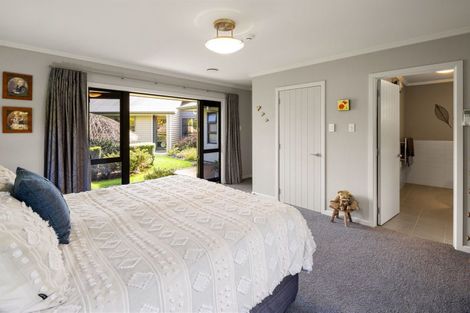 Photo of property in 37 Koppens Road, Tamahere, Hamilton, 3283