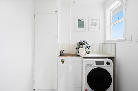 Photo of property in 128 Clarkin Road, Fairfield, Hamilton, 3214