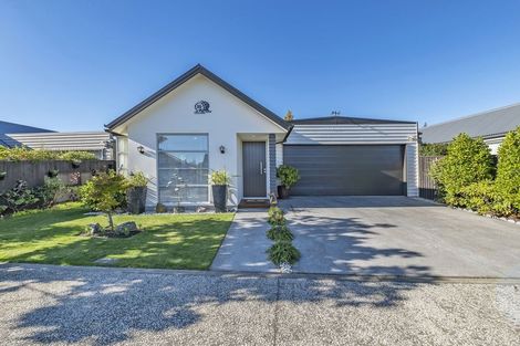 Photo of property in 16 Cellars Way, Yaldhurst, Christchurch, 8042