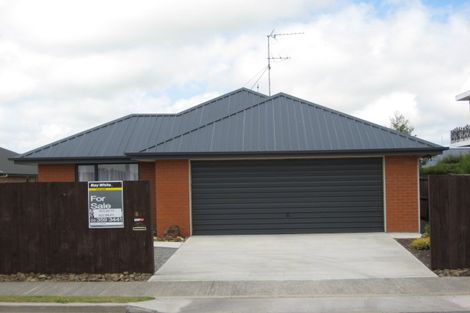 Photo of property in 6a Pentecost Road, Rangiora, 7400