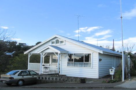 Photo of property in 29 George Street, Hospital Hill, Napier, 4110