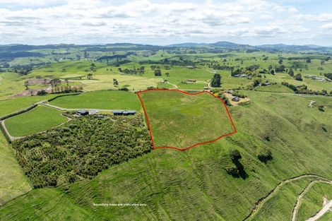 Photo of property in 53 Whakaroa Road, Kinloch, Taupo, 3385