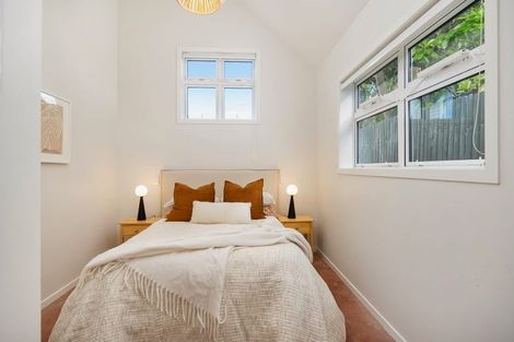 Photo of property in 25a Tui Street, Mount Maunganui, 3116