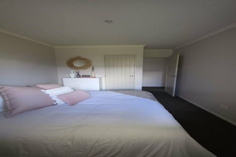 Photo of property in 10 Great West Road, Matipo Heights, Rotorua, 3015