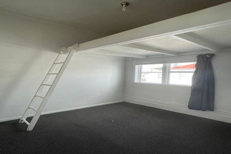 Photo of property in 225 Adelaide Road, Newtown, Wellington, 6021