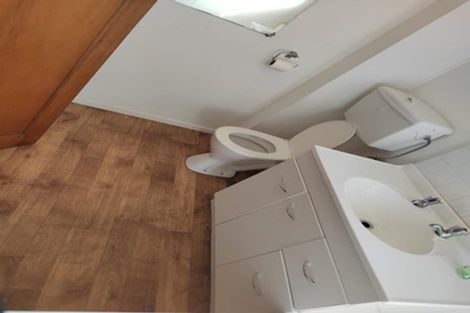 Photo of property in 15 Hooker Avenue, Bryndwr, Christchurch, 8053