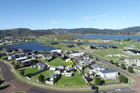 Photo of property in 102 Ngaio Drive, Matarangi, Whitianga, 3592