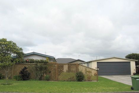 Photo of property in 238 Range Road, Papamoa Beach, Papamoa, 3118