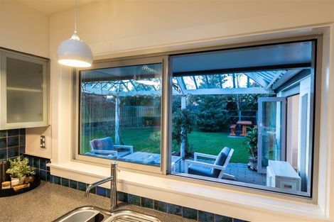 Photo of property in 27 Lansbury Avenue, Strowan, Christchurch, 8052