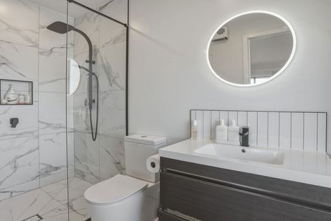 Photo of property in 36 Mcneil Street, Balclutha, 9230