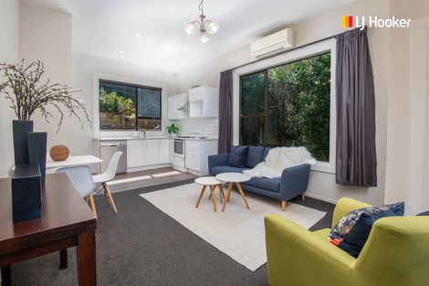 Photo of property in 14 Stone Street, Kenmure, Dunedin, 9011