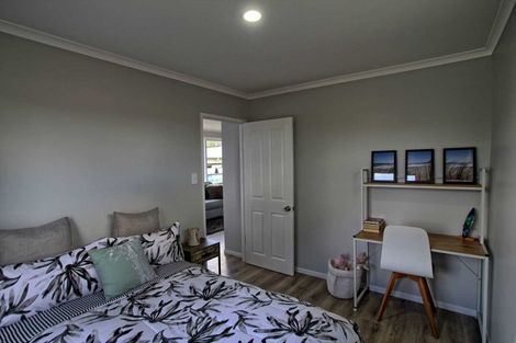 Photo of property in 1/3 Flaxdale Street, Birkdale, Auckland, 0626