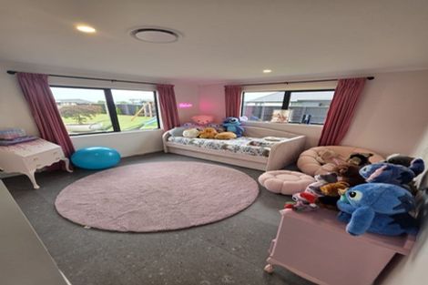 Photo of property in 5 Polwarth Lane, West Melton, 7618