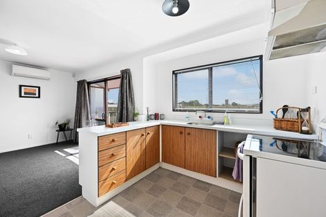 Photo of property in 15a Reeves Close, Fairview Downs, Hamilton, 3214