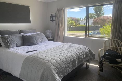 Photo of property in 7 Palmer Court, Paraparaumu, 5032