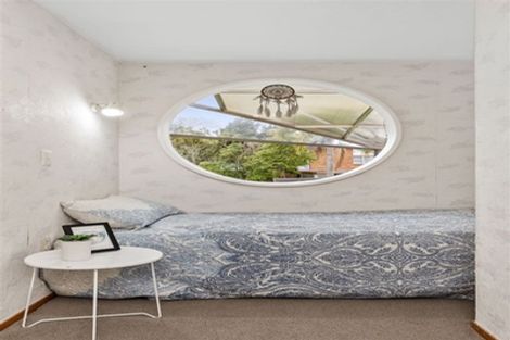 Photo of property in 38 Normanton Street, Glenfield, Auckland, 0629