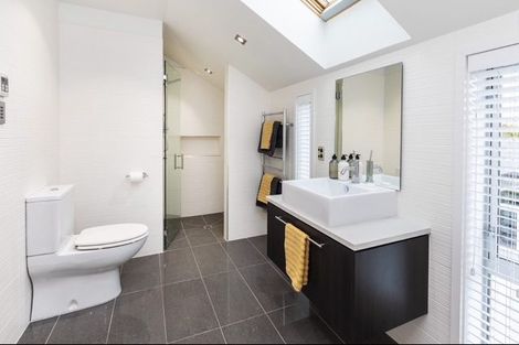 Photo of property in 20 Queens Avenue, Merivale, Christchurch, 8014