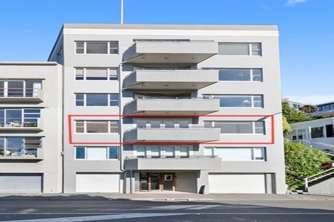 Photo of property in Rockhaven Saville, 116 Oriental Parade, Oriental Bay, Wellington, 6011