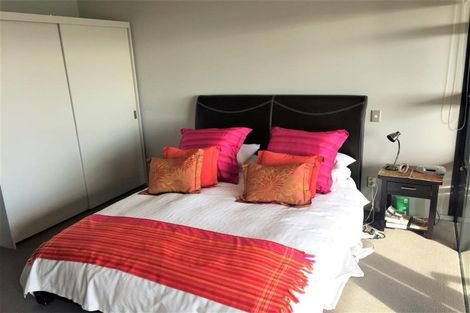 Photo of property in 502/7 Humber Street, Pandora, Napier, 4110