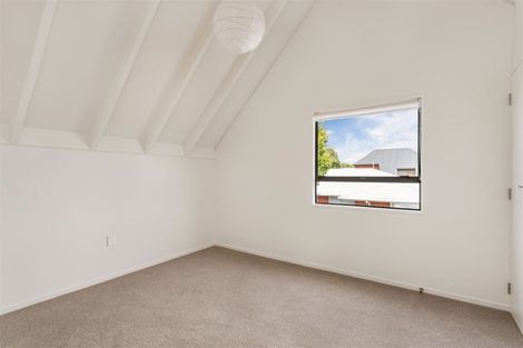Photo of property in 3/99 Mandeville Street, Riccarton, Christchurch, 8011