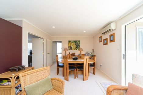 Photo of property in 100 Parnell Heights, Kelvin Grove, Palmerston North, 4414