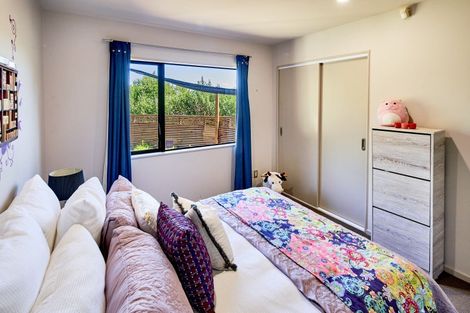 Photo of property in 69 Kaitangata Crescent, Kelson, Lower Hutt, 5010