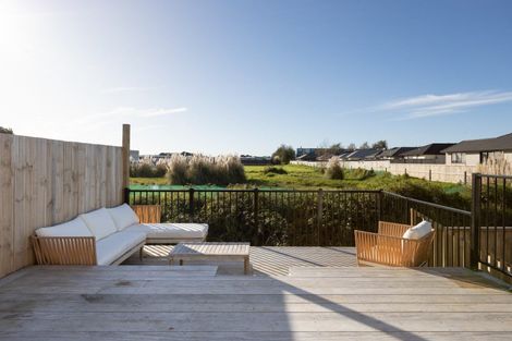 Photo of property in 7a Te Wharo Drive, Papamoa, 3118