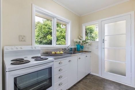 Photo of property in 1/6a View Road, Papakura, 2110