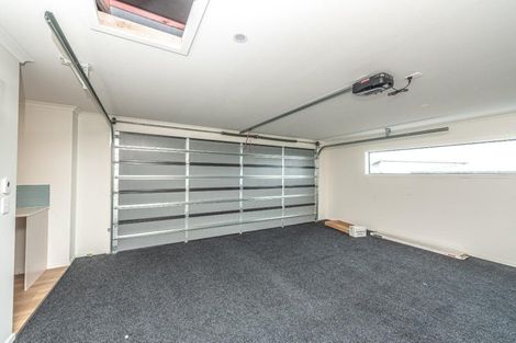 Photo of property in 32 Tirimoana Place, Otamatea, Whanganui, 4501