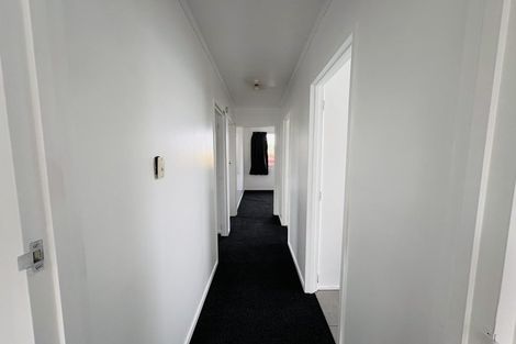 Photo of property in 43 Acacia Street, Kelvin Grove, Palmerston North, 4414