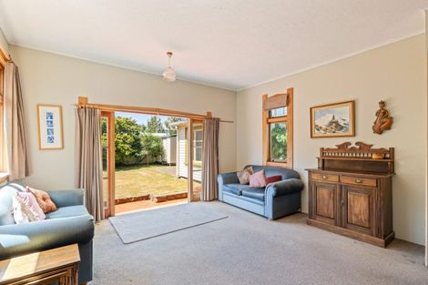 Photo of property in 65 Record Street, Fitzroy, New Plymouth, 4312
