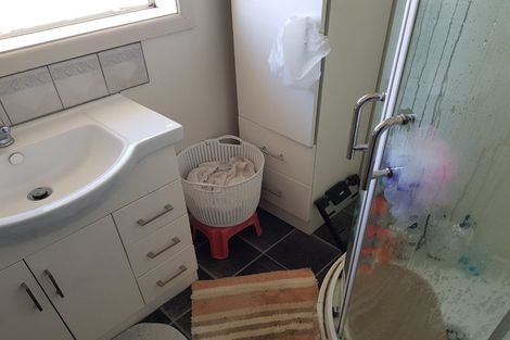 Photo of property in 9 Pembroke Street, Avondale, Christchurch, 8061