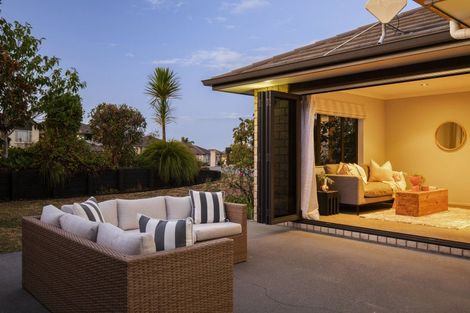 Photo of property in 47 Abby Close, Pukekohe, 2120