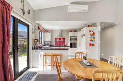 Photo of property in 9 Ward Street, Palmerston North, 4410