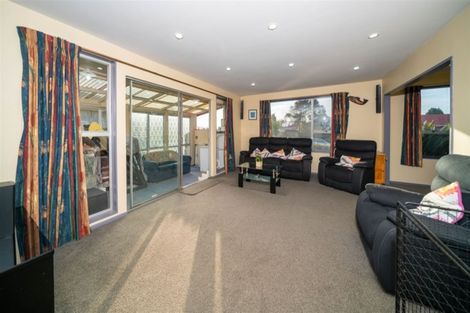 Photo of property in 58 Denise Crescent, Hornby, Christchurch, 8042