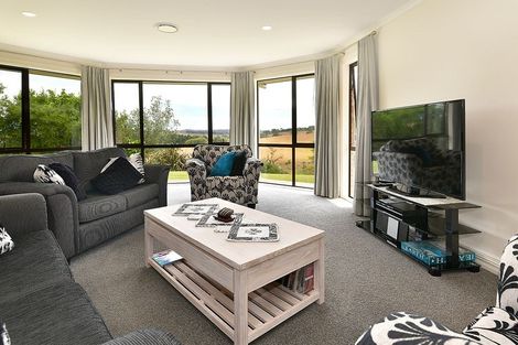 Photo of property in 142 Valley Road, Waitoki, Kaukapakapa, 0871