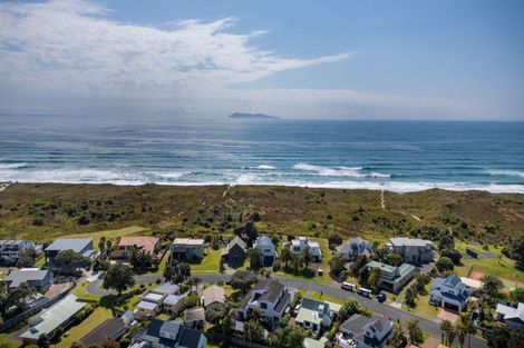 Photo of property in 14b Wakanoi Place, Bowentown, Waihi Beach, 3177