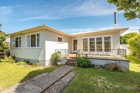 Photo of property in 26 Selwyn Crescent, College Estate, Whanganui, 4500