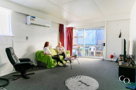 Photo of property in 409 Kotuku Street, Camberley, Hastings, 4120