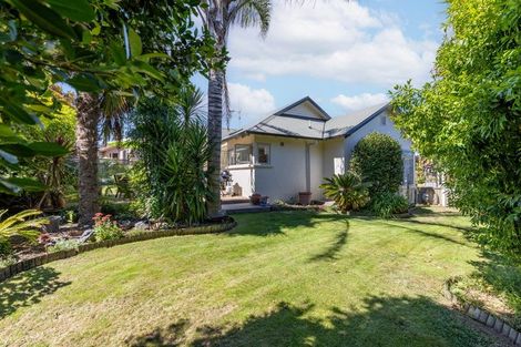 Photo of property in 7 Mcleod Mews, Rototuna, Hamilton, 3210