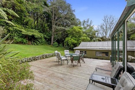Photo of property in 496 Stokes Valley Road, Stokes Valley, Lower Hutt, 5019