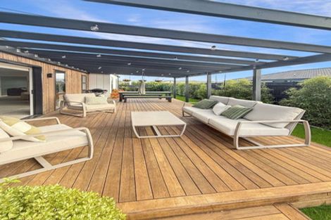Photo of property in 124 Churcher Street, Maewa, Feilding, 4702