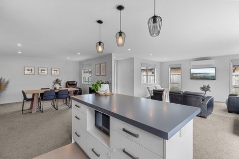 Photo of property in 110 Puhirake Crescent, Pyes Pa, Tauranga, 3112