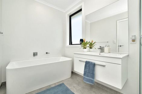 Photo of property in 30a Pakanga Grove, Pyes Pa, Tauranga, 3112