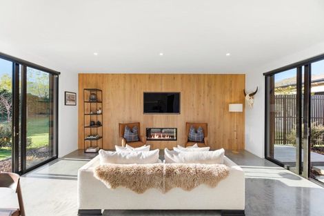 Photo of property in 214 Mcdonnell Road, Arrowtown, Queenstown, 9371