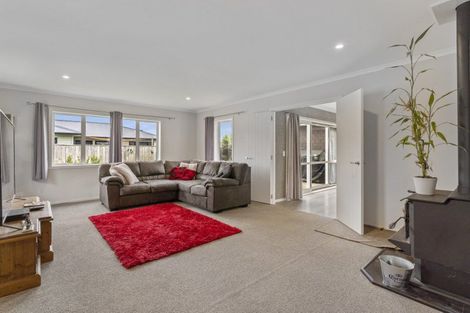 Photo of property in 3 Dow Chung Place, Otaki, 5512