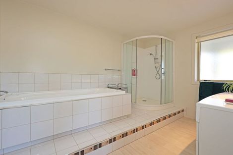 Photo of property in 70 Airedale Road, Weston, Oamaru, 9492